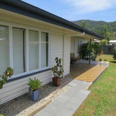 Edge Hill Clean & Green Cairns, 7 Minutes From The Airport, 7 Minutes To Cairns Cbd & Reef Fleet Terminal المظهر الخارجي الصورة